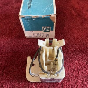 NOS GM Cadillac Relay 20010100 Riviera Power Trunk 1977-1978-1979