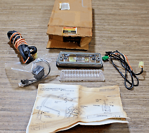 GM NOS 1988 - 1995 GM Chevy GMC Truck Kit Cargo Light GM#12341695