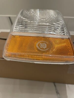s-l400 NOS 1993 1996 CADILLAC FLEETWOOD LH DRIVER SIDE FRONT TURN SIGNAL CORNER LIGHT - Image 7