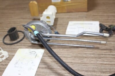 s-l400 NOS GM Fuel Pump Module Fits 1992-1996 Chevrolet Impala/Caprice/Buick Roadmaster - Image 2