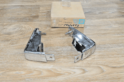 s-l400 NOS GM 14010543 , GM 14010544 ,80-85 Caprice 82-84 Parisienne Rear Bumper Guards - Image 4