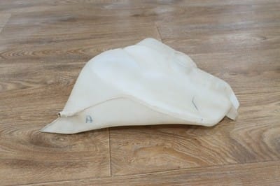 s-l400 NOS GM 22510624 Reservoir Assembly Coolant Recovery 1982-1990 Buick Oldsmobile - Image 3