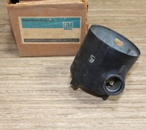 GM 7811172 C3 Corvette Camaro Nova 69-76 Lock Cylinder Steering Column Housing