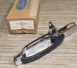 NOS Ford F1VY-5422405-A Handle Assy - Door - Outer LH 1990-1997 Lincoln Town Car