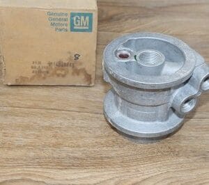 GM 14088848 adapter oil filter Cooler GMC Chevy Buick Cadillac Olds All 350 454